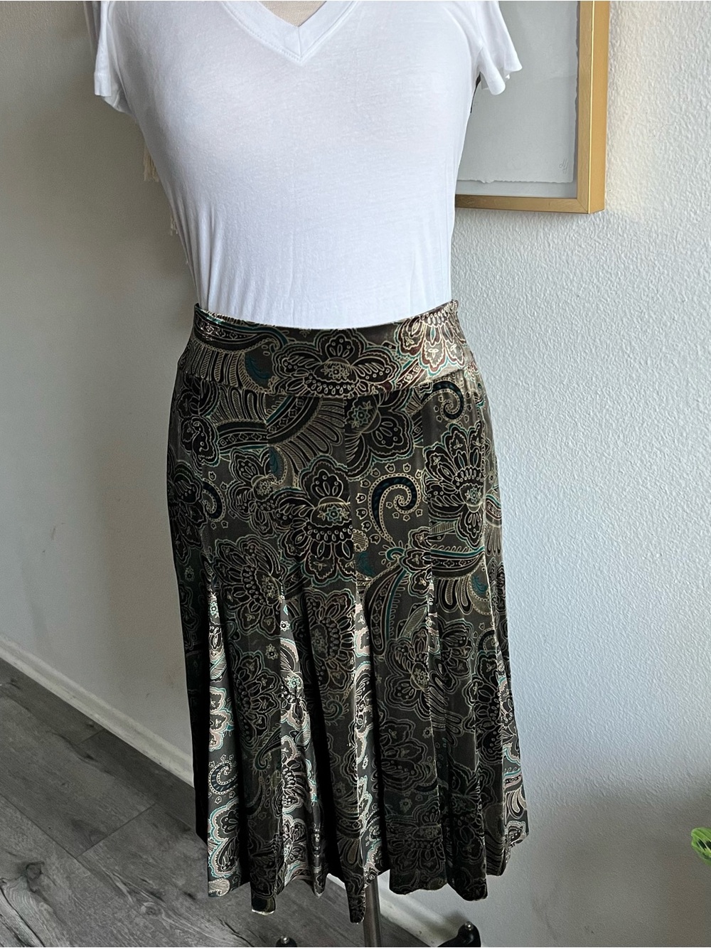 Vintage Ann Taylor A line midi skirt